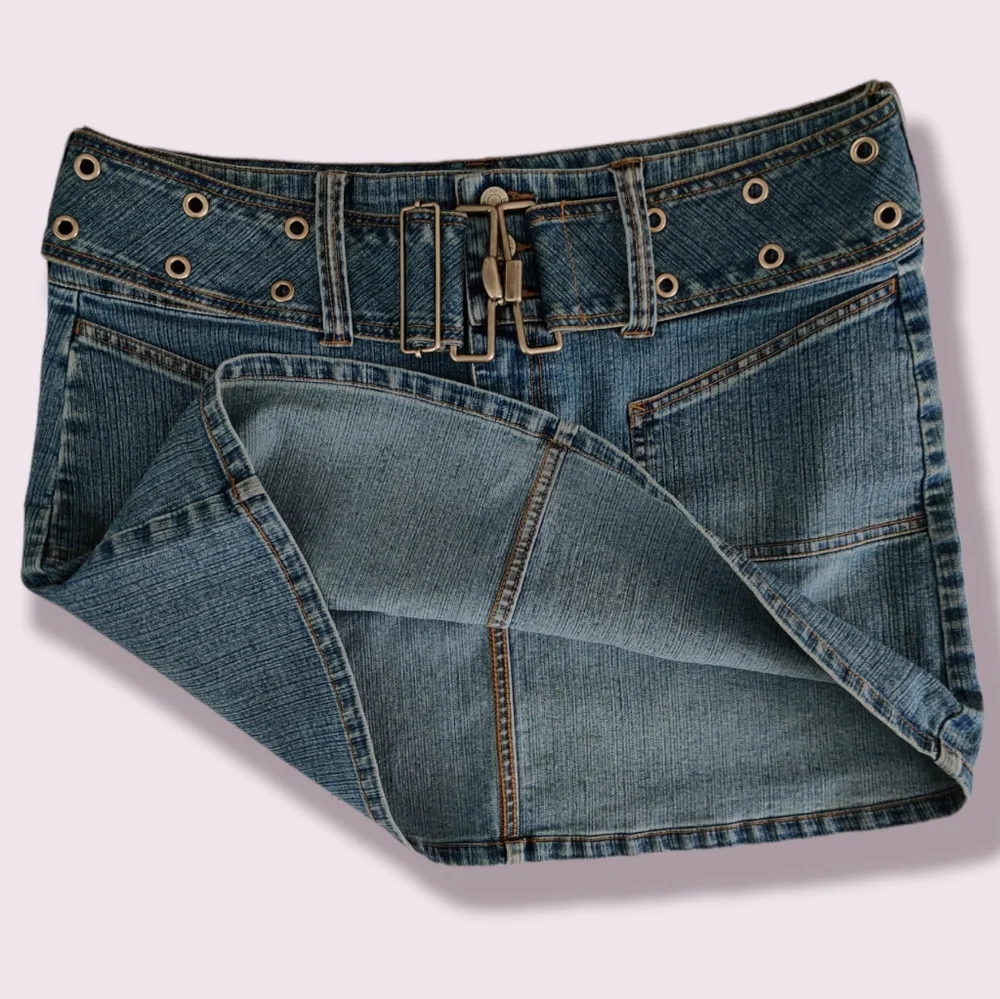 NWOT No boundaries Stretch Blue Jean Skirt with Belt Juniors Size 13 - Picture 6 of 9